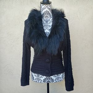 Feline knit cardigan with buttons